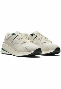 Under Armour Forge 96 - Walkingschuh - white quartz