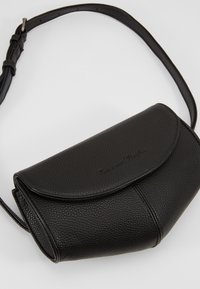 Fritzi aus Preußen Marsupio - black