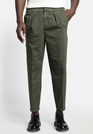 Redefined Rebel LEE CROPPED - Pantaloni - climbing ivy