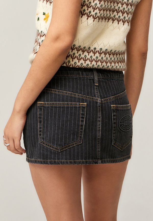 ULTRA MINI 5 POCKET - Denim skirt - denim pinstipe2