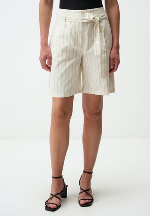 HIGH WAIST BELTED STRIPED - Shorts - white