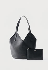 Unausgewählt, black