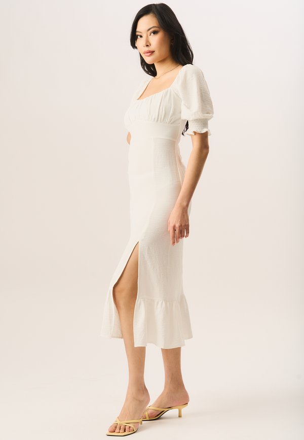 SHIRRED SLEEVES MIDI  - Shift dress - ivory2