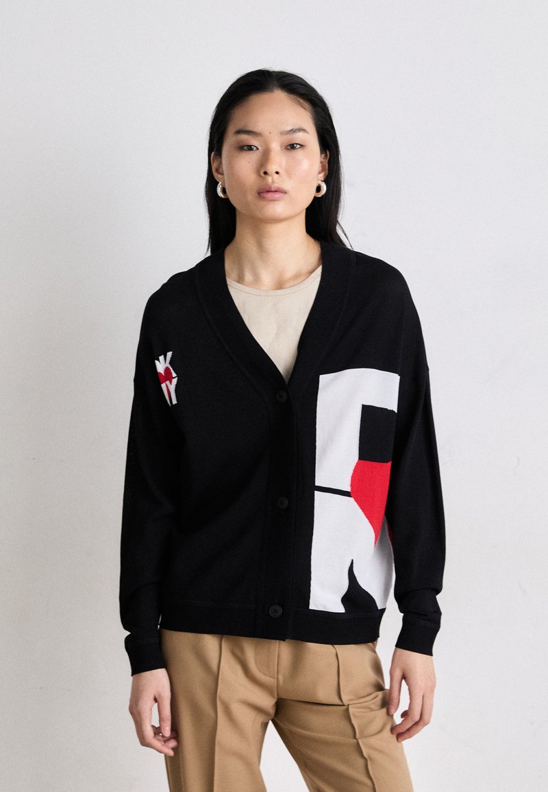 DKNY - CARDIGAN WITH SIDE LOGO - Cardigan - black/white/red, Ingrandire