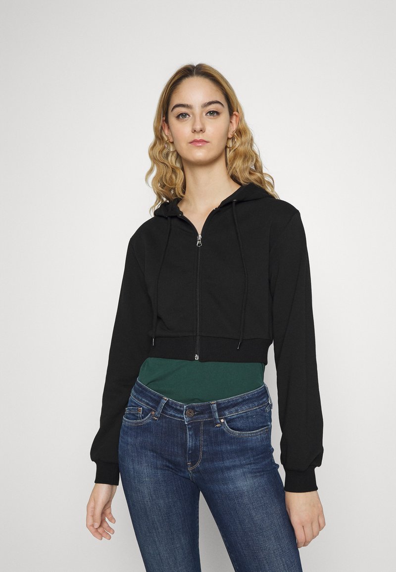 NA-KD PAMELA REIF x NA-KD - ZIP DETAIL HOODIE - Camisola com fecho - black