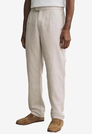 REGULAR FIT - SIGNATURE SOFT TOUCH - Trousers - light grey