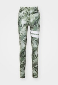 Unselected, tropical