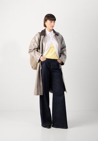 Scotch & Soda COATED RAINCOAT - Cappotto classico - taupe