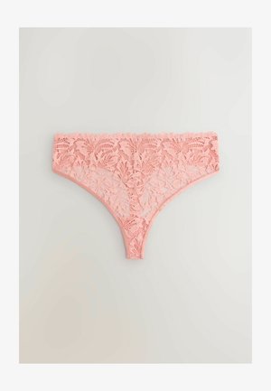 Õrnroosa pitsist tangapüksid, millel on keerukad lillemustrid, laineline serv ja sile vöökoht. Kerge ja paindlik disain.