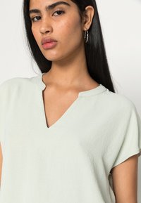 JDY JDYLION LIFE - Blusa - mineral gray