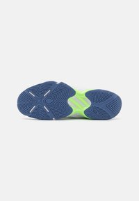 ASICS BLADE - Kézilabdacipő - white/denim blue