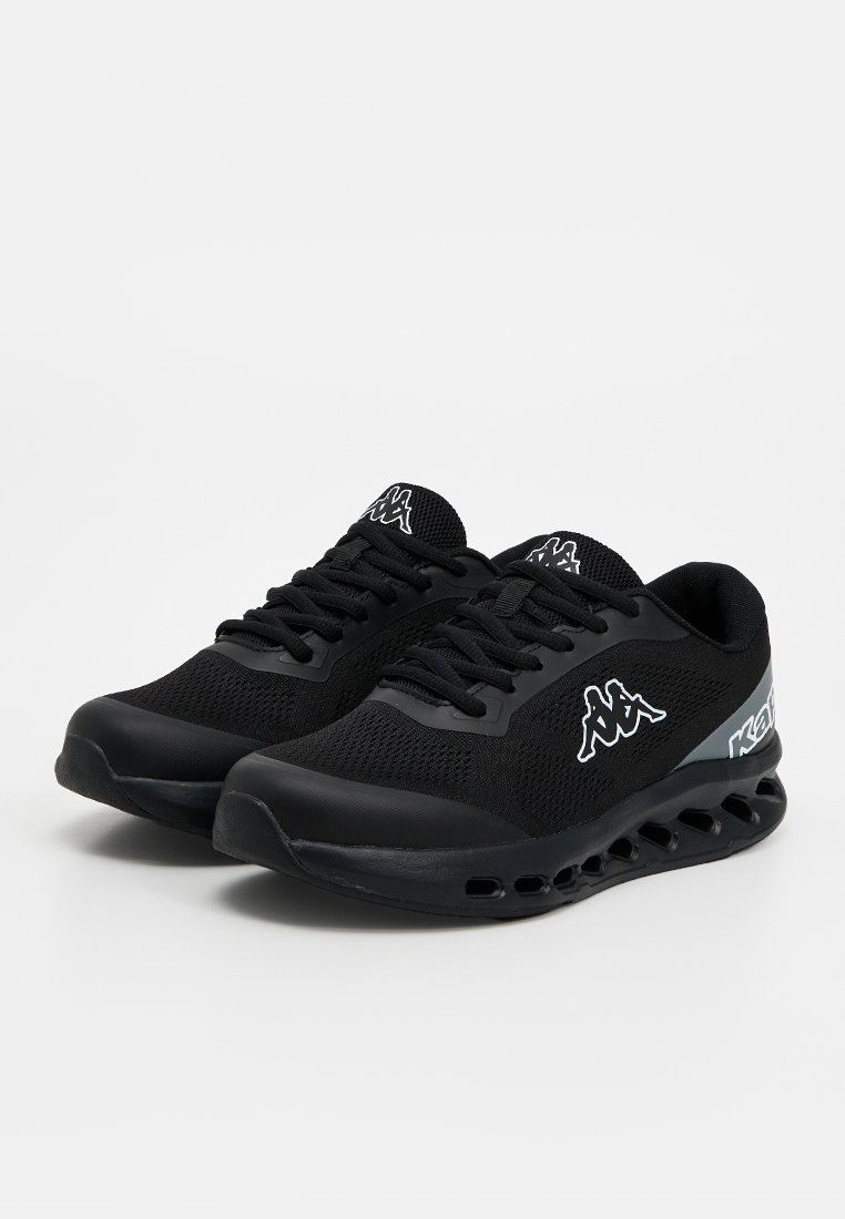 Sneaker low