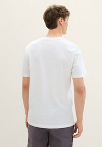 TOM TAILOR DENIM LOGO - Potiskana majica - white