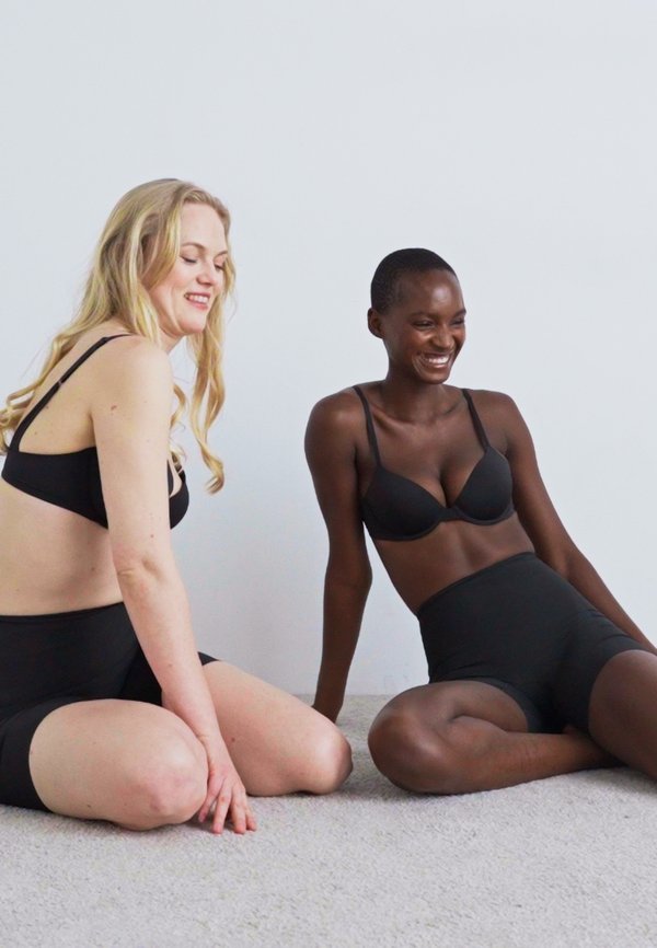 SCULPT FIRM SLIMMER STAY PUT - Pants2