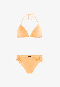 Nevybráno, shocking orange