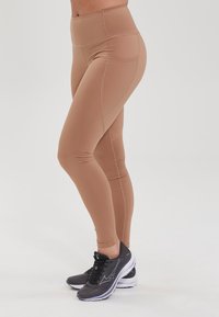 Endurance Tights -  beaver fur