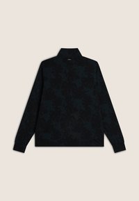 Maglione nero con colletto, caratterizzato da un motivo a foglia tono su tono, con maniche e orlo elasticizzati, realizzato in un tessuto morbido.
