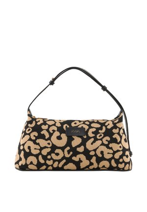 Czarna i beżowa torebka na ramię w panterkę z pojedynczym czarnym paskiem i małą prostokątną metką marki z przodu.