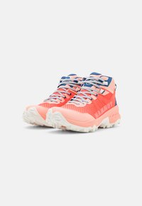Mammut SERTIG II MID GORE TEX WOMEN - Túracipők - light salmon/dark salmon