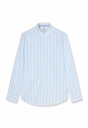 Hellblau-weiß gestreiftes langärmeliges Hemd mit Knöpfen, Kragen und Manschetten, flach auf weißem Hintergrund liegend.