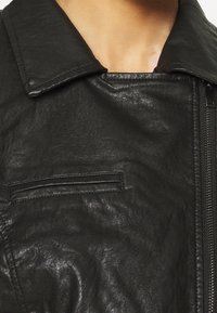 ONLY Giacca in similpelle - black