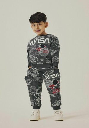 Name it, NASA - Tracksuit bottoms - lava smoke