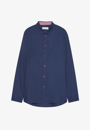 Marineblå knappeskjorte med lange ermer og krage, med røde knapper og en gingham-mønstret innerkrage. Glatt tekstur, rett snitt.