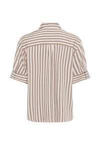 Chemise à manches courtes en beige clair et blanc à rayures verticales, avec un col, un empiècement au dos et un design à manches retroussées.