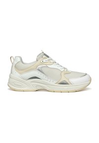 Sneaker bianca e crema con tomaia in mesh, dettagli argentati, collo imbottito e una suola in gomma chunky con un motivo a onda.