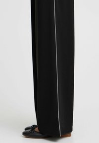 ICHI Tygbyxor - black