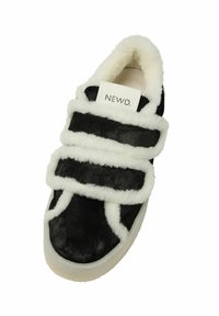 NEWD. SNEAKER - Sneakers basse - black