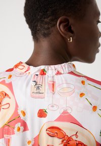 Marc Cain Freizeitkleid - coral