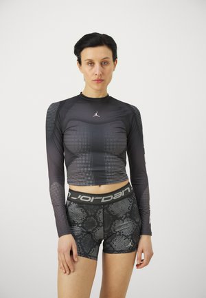 JORDAN SPORT - Long sleeved top - black