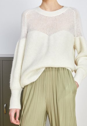 Stickad tröja - off-white