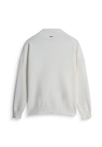 Maglione bianco, morbido, con una vestibilità rilassata, caratterizzato da un colletto e polsini a coste. La parte posteriore è semplice, senza loghi o motivi visibili.