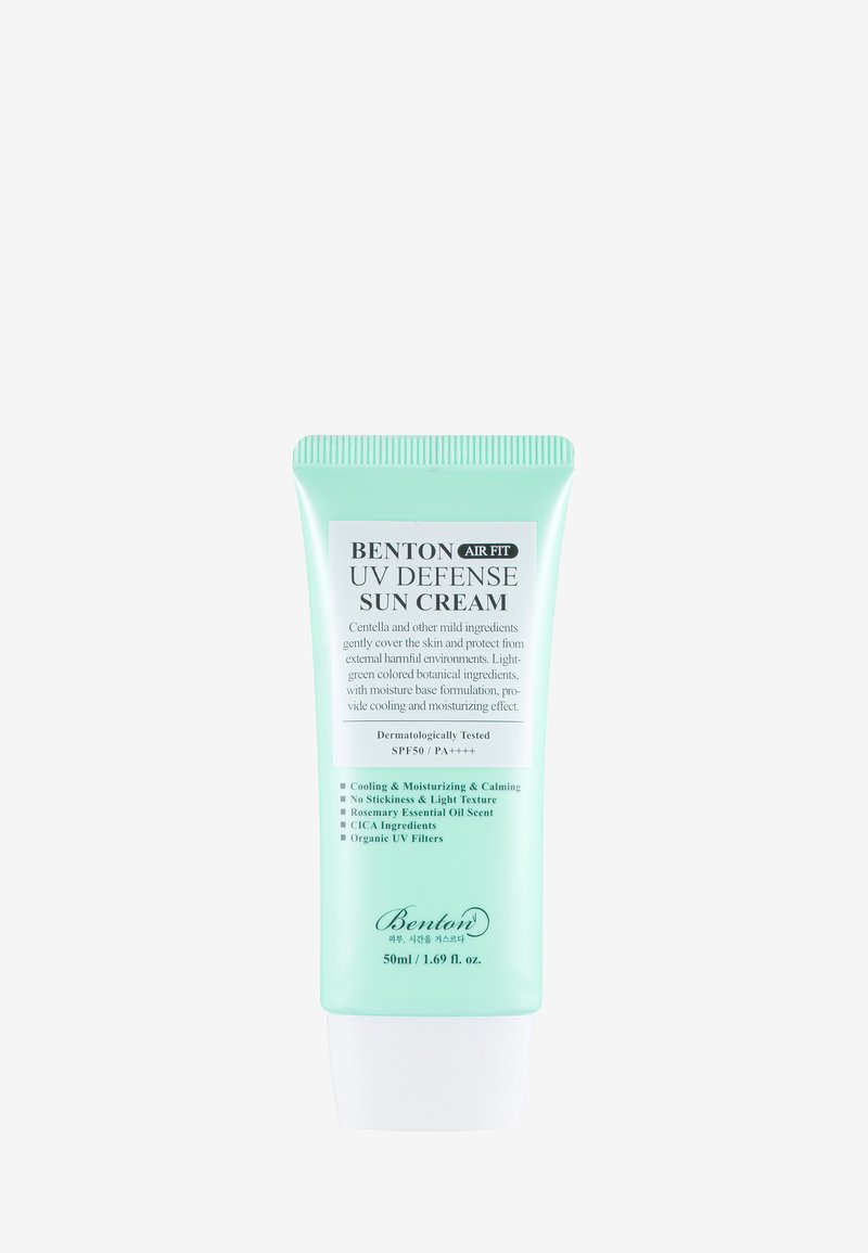 Benton - AIR FIT UV DEFENSE SUN CREAM SPF50 PA++++ - Protection solaire, Agrandir