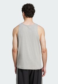 adidas Originals ESS TANK - Top - medium grey heather white