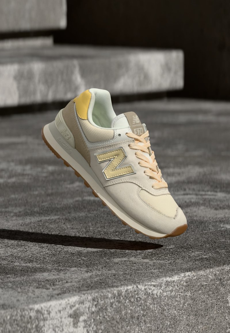 W574 sea salt/off-white