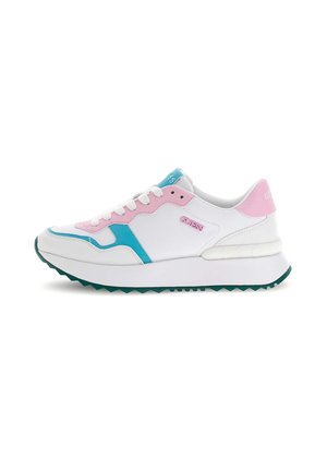 Baskets blanches avec des accents roses et teal, panneaux texturés, bout rond, semelle en caoutchouc avec un profil en zigzag, et logo sur le côté et le talon.
