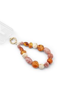 Telefoonkoord met kralen in amber- en perziktinten, met gladde ovale en ronde vormen, bevestigd met een goudkleurige sluiting.