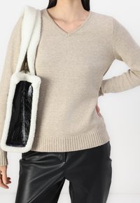 VILA Stickad tröja - beige