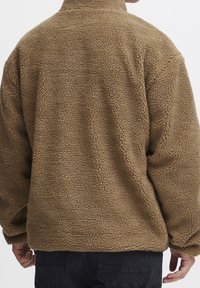 Blend Fleecejacka - brown