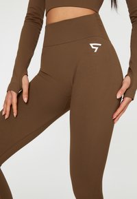 SQUATPROOF Tights - coffee