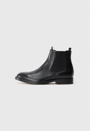 Classic ankle boots - black
