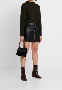 AllSaints Minigonna - black