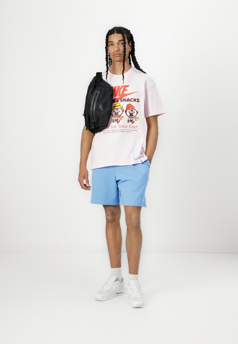 Nike Sportswear TEE SOLE FOOD - Print T-shirt - pink foam