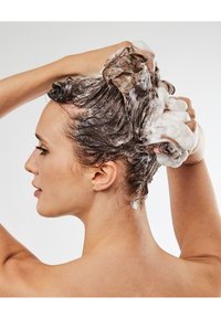 Bumble and bumble THICKENING VOLUME SHAMPOO - Shampoing - n/a