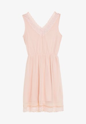 Rosa ärmlös klänning med V-ringning, spetskant vid halsringningen och fållen samt en rynkad midja för en flödande silhuett. Mjuk tygstruktur.