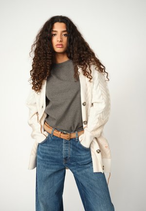 Cardigan - ecru