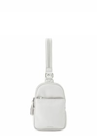 Borsa a tracolla in pelle bianca con compartimento principale con zip, tasca frontale e tracolla regolabile con una fibbia metallica quadrata.